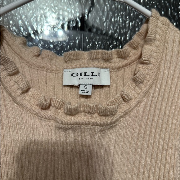 Gilli Women's Beige Ribbed Ruffle Tank Top - Picture 3 of 4